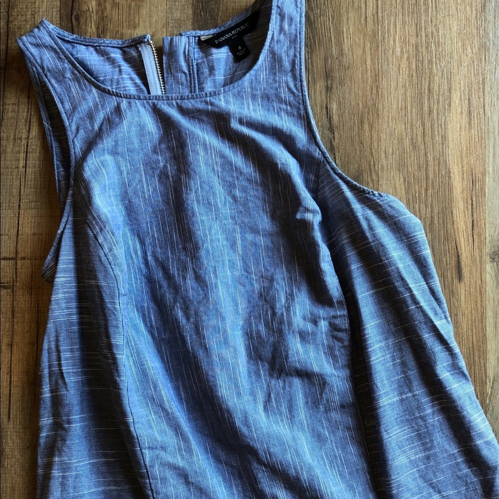 Banana Republic sleeveless top